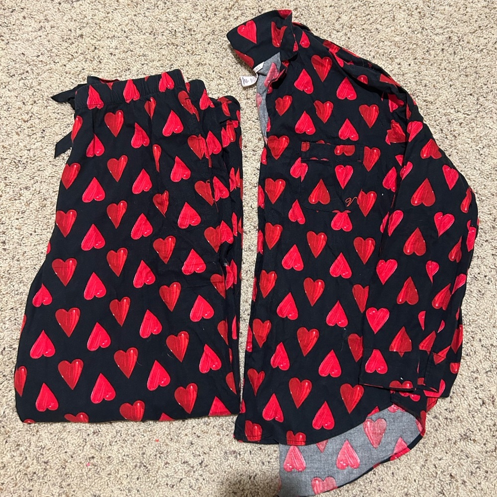 Victoria Secret valentines pj set